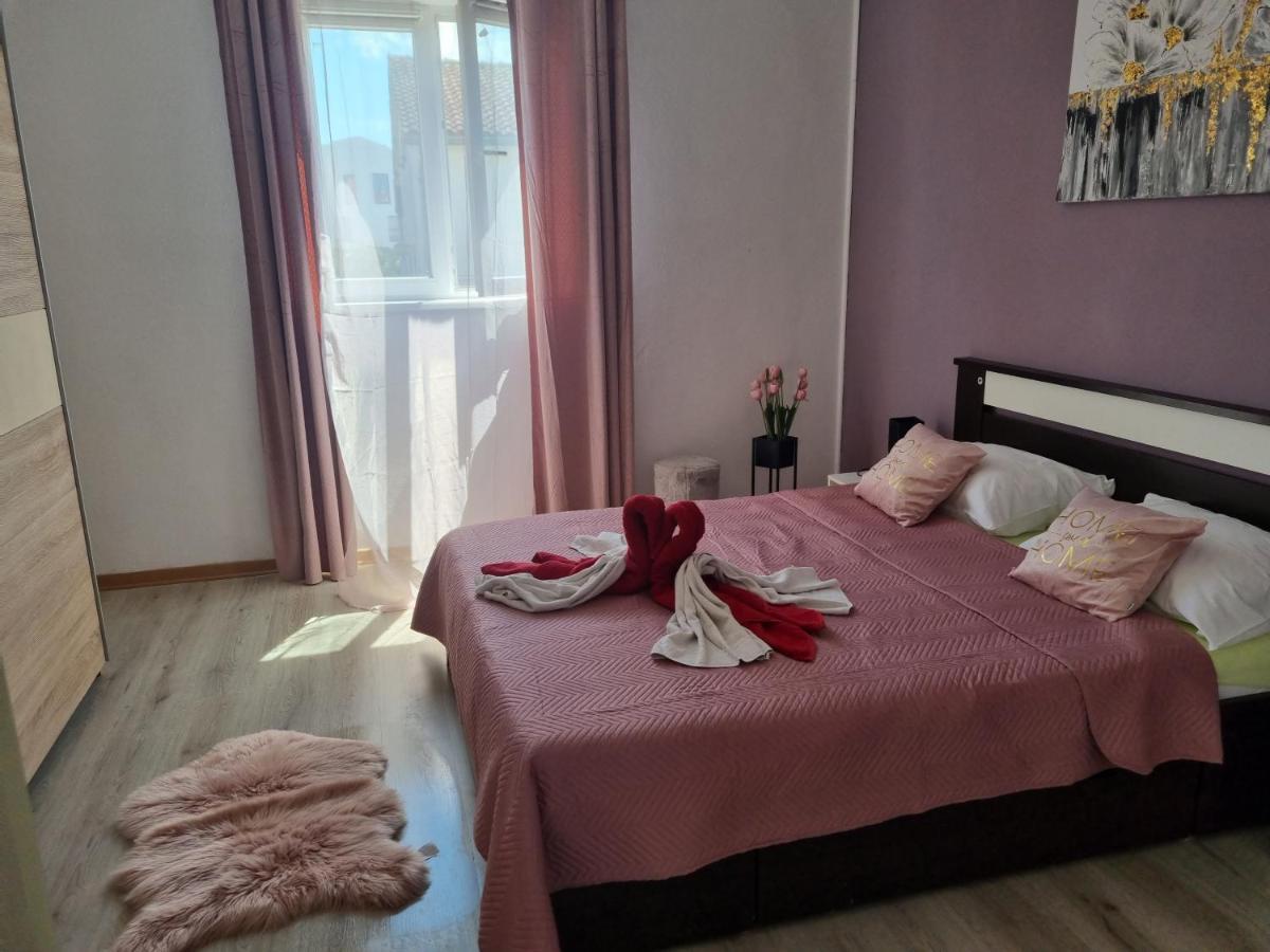 Apartment Zara Funtana Szoba fotó